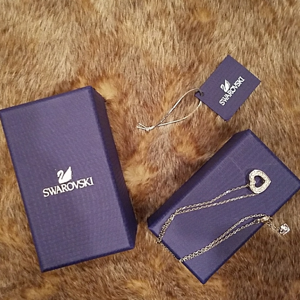 swarvoski necklace